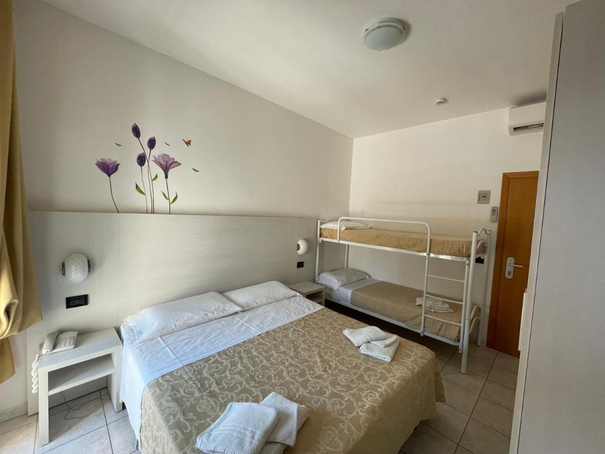 Hotel Marina Riccione Exteriér fotografie